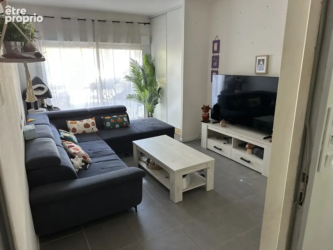 La Tremblade, 254m2 de plain-pied climatisé, 5 chambres. - photo 2