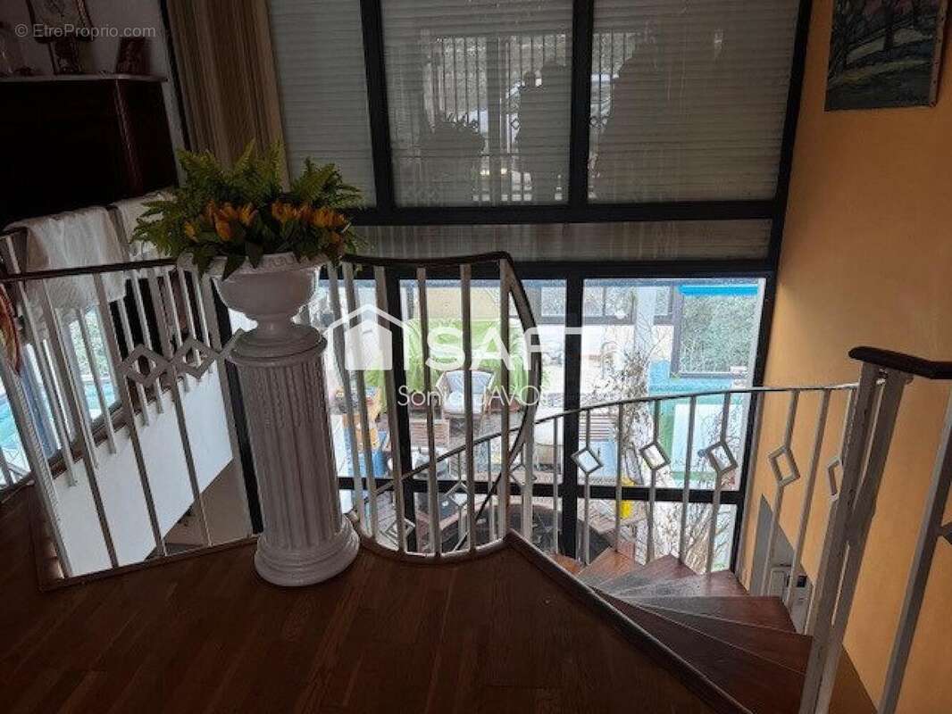 Photo 2 - Maison à BANDOL