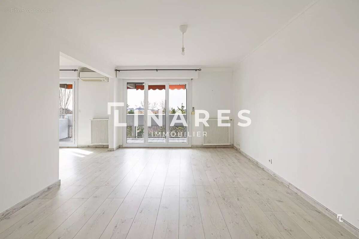 Appartement à MARSEILLE-12E