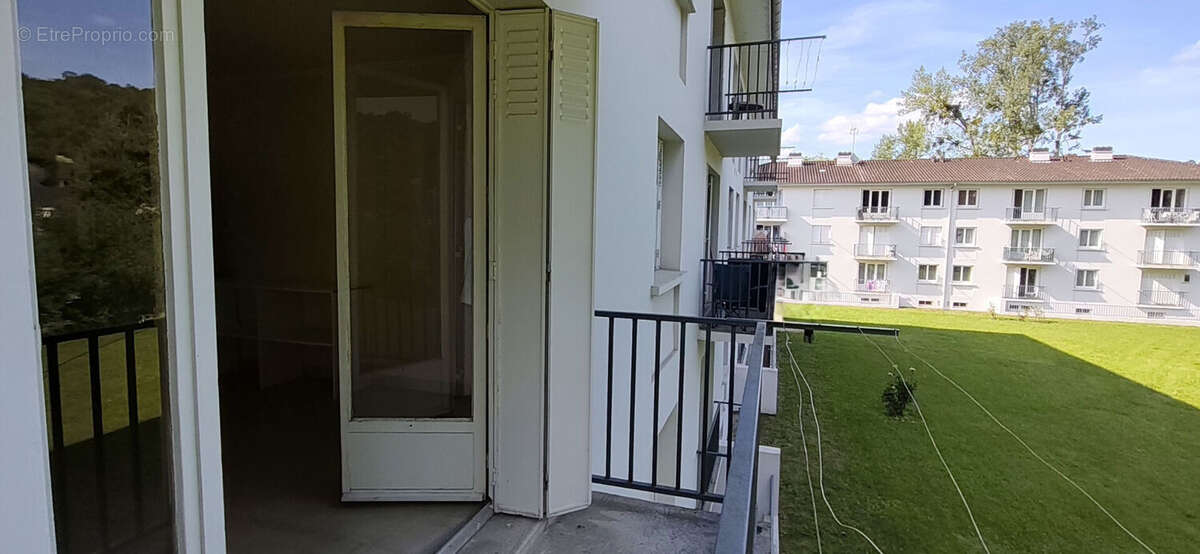 Appartement à GAN