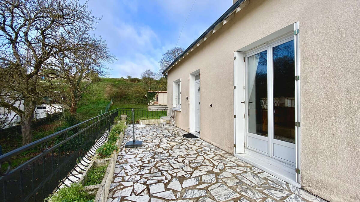 Maison à MONTRICHARD