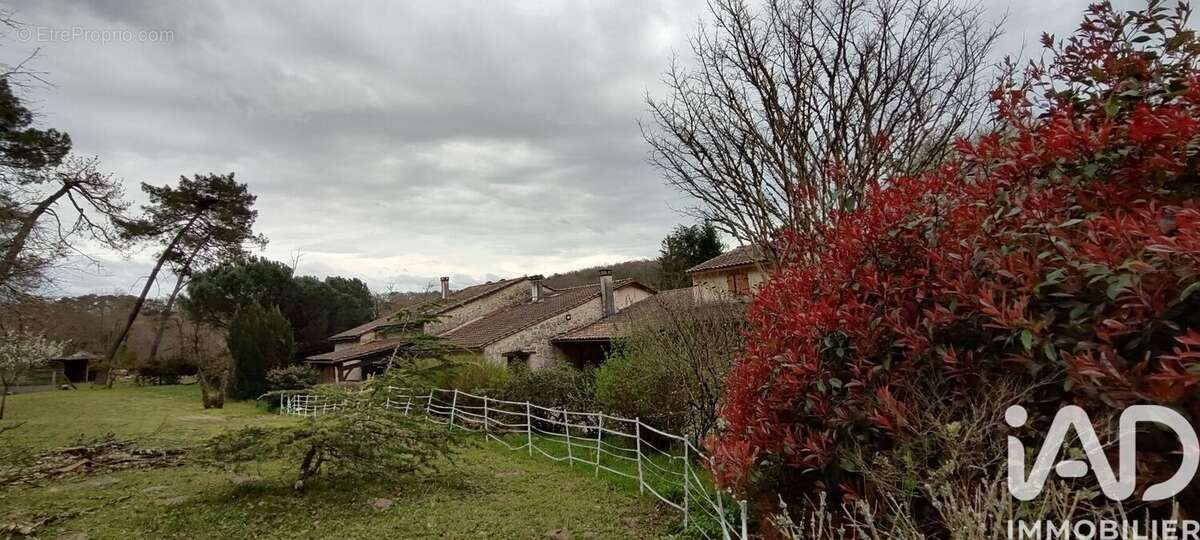 Photo 6 - Maison à LAVARDAC