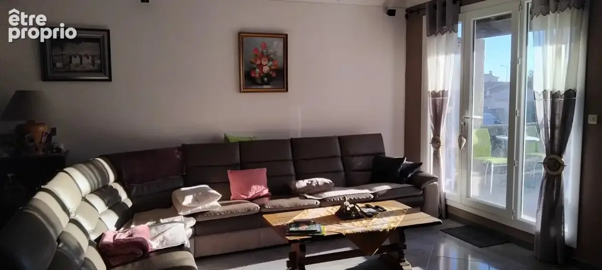  port-saint-louis-du-rhône – ensemble immobilier 350 m² - photo 3