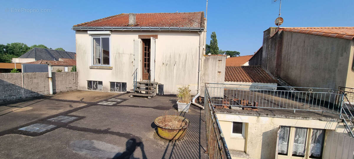 Maison à SAINT-DENIS-LA-CHEVASSE