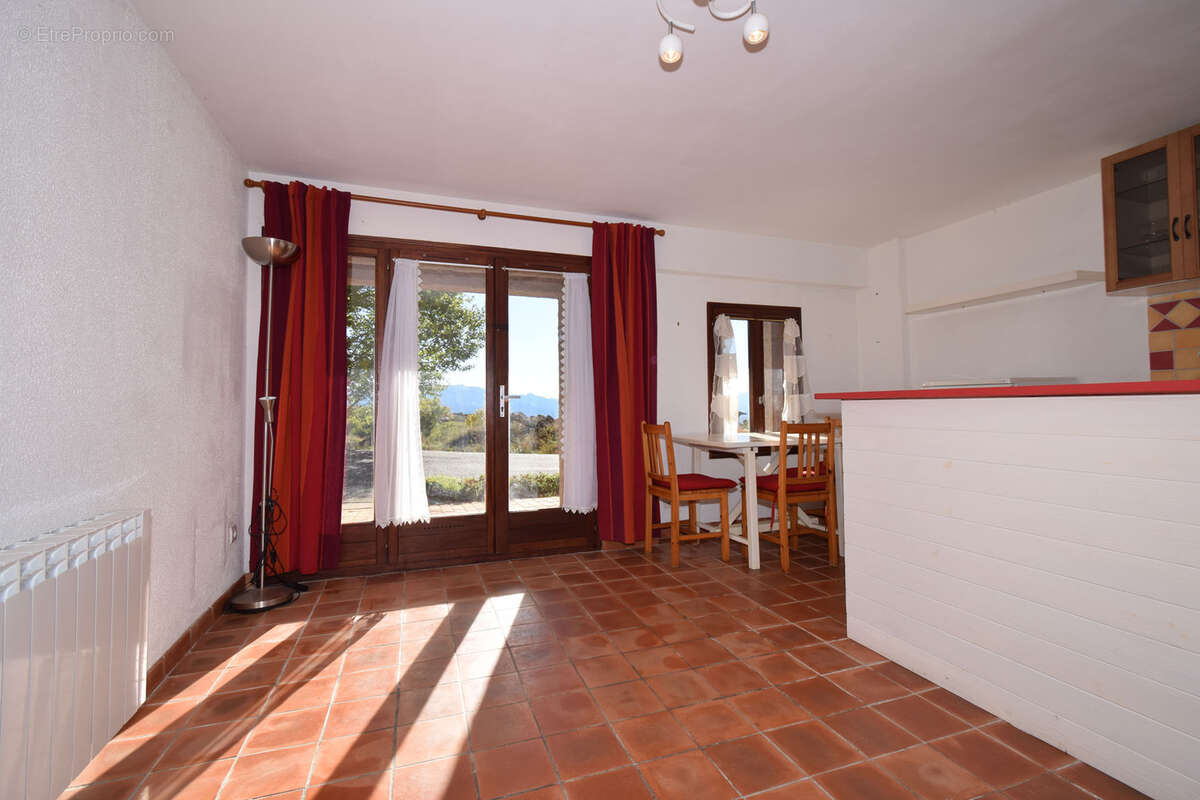 Appartement à TARGASSONNE