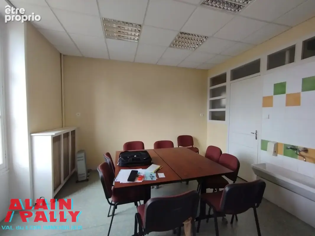 Cloyes centre - photo 12