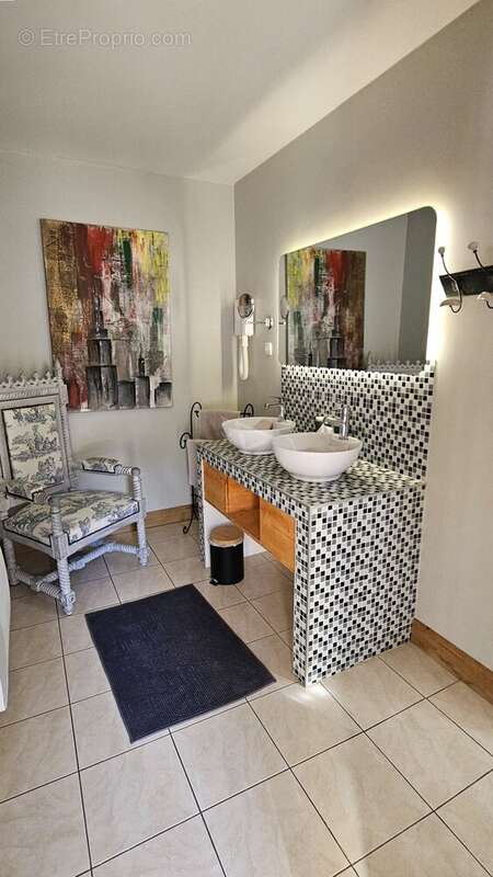 Maison à SAINT-EMILION