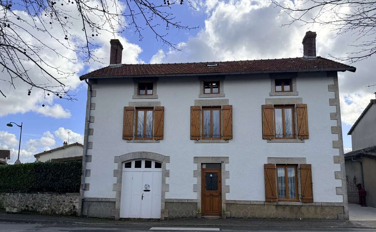 Appartement à NOUIC