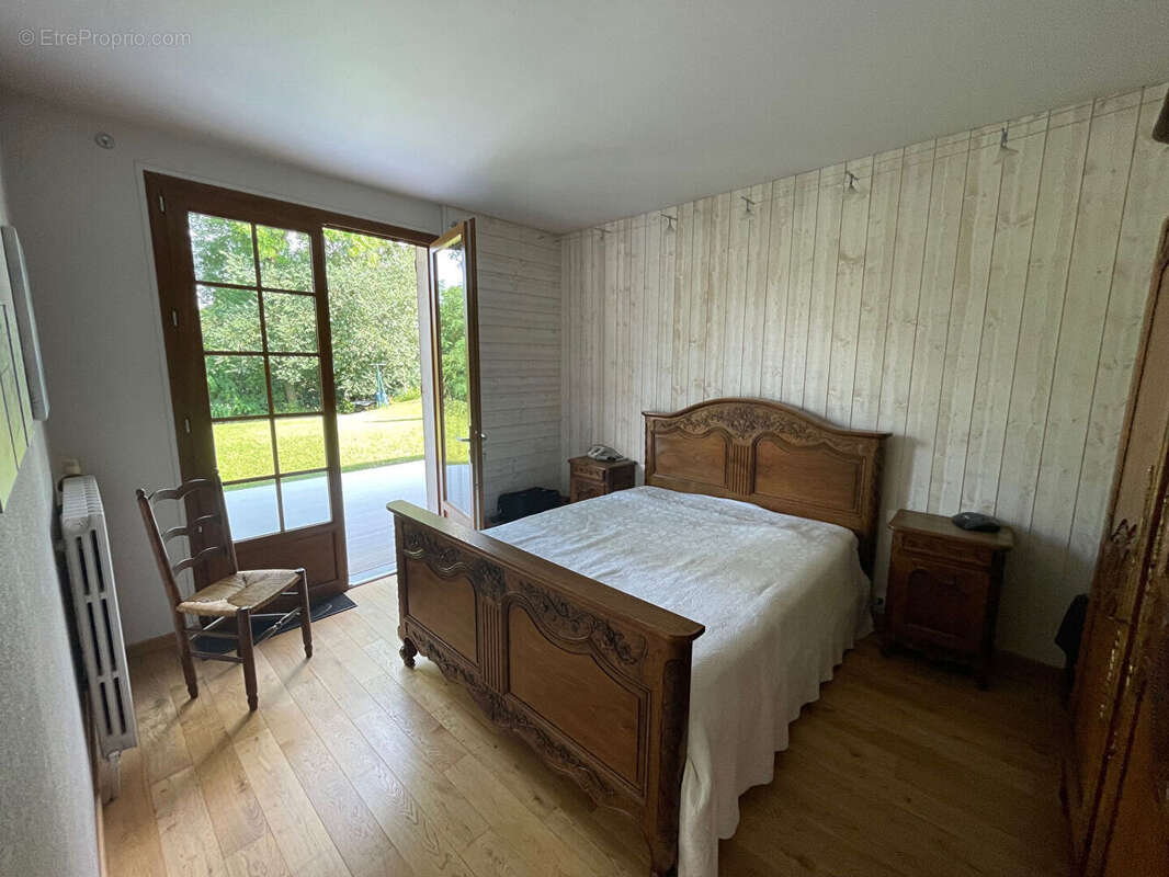 Maison à DROUE-SUR-DROUETTE