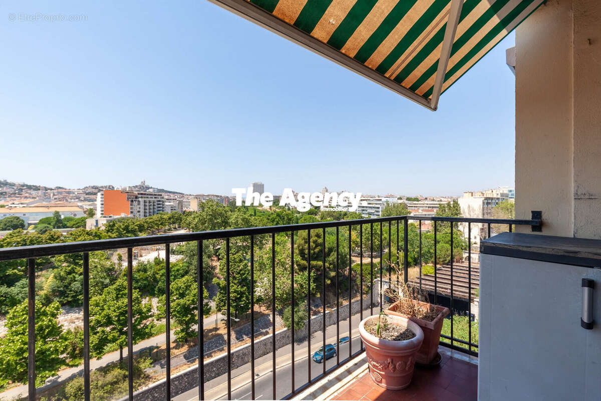 Appartement à MARSEILLE-10E