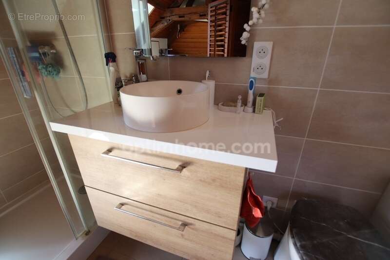 Appartement à INGRE