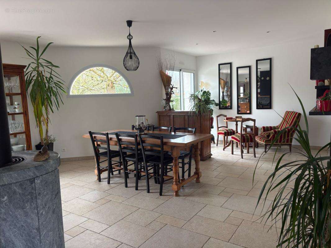 Maison à LA PLANCHE