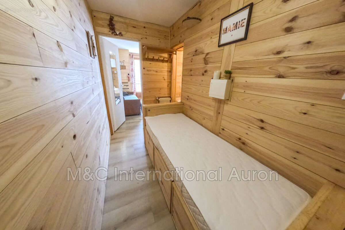 Appartement à SAINT-ETIENNE-DE-TINEE