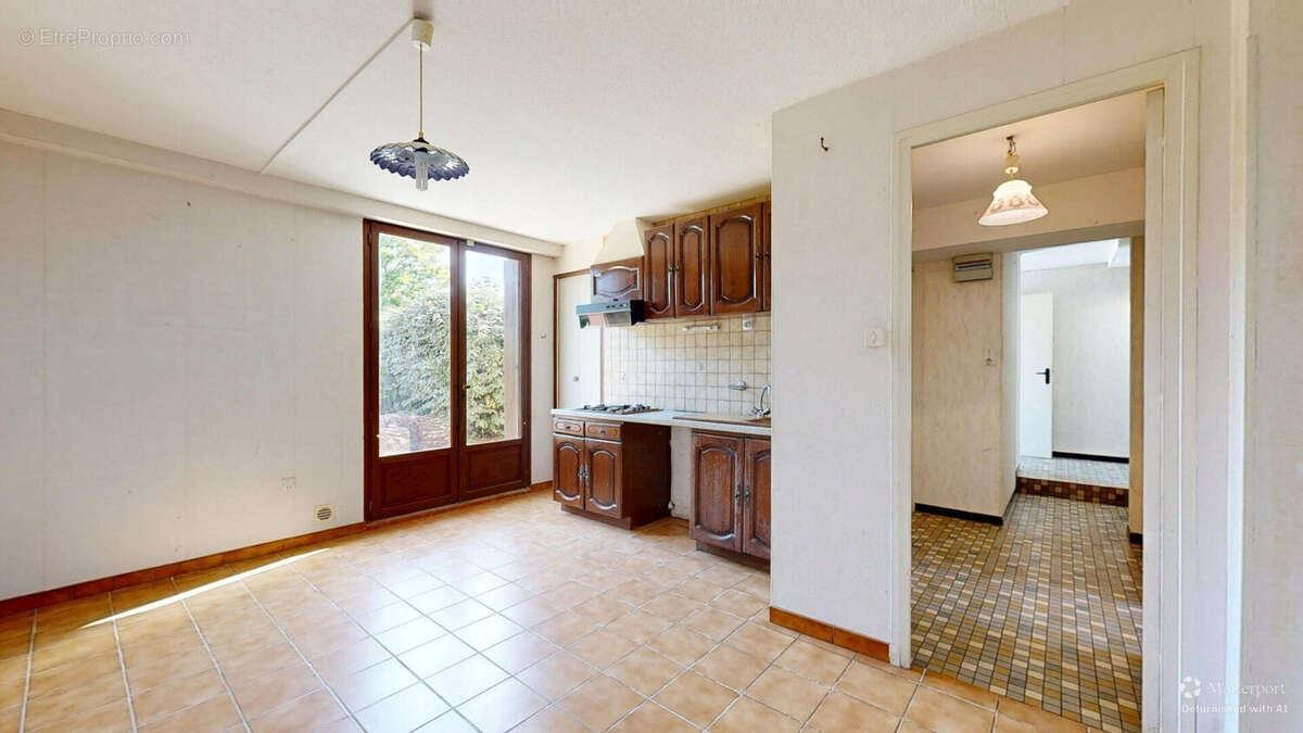 Maison à VILLENEUVE-TOLOSANE