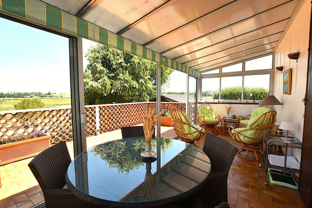 Maison 5  chambres, piscine garage et pool house - photo 4