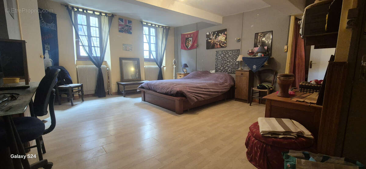 Maison à MONTMAUR