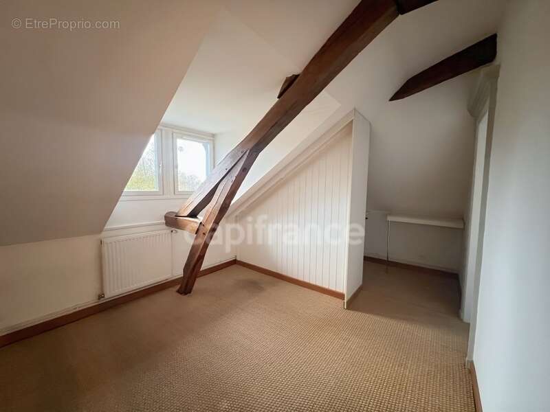 Appartement à SAINT-PIERRE-LES-ELBEUF