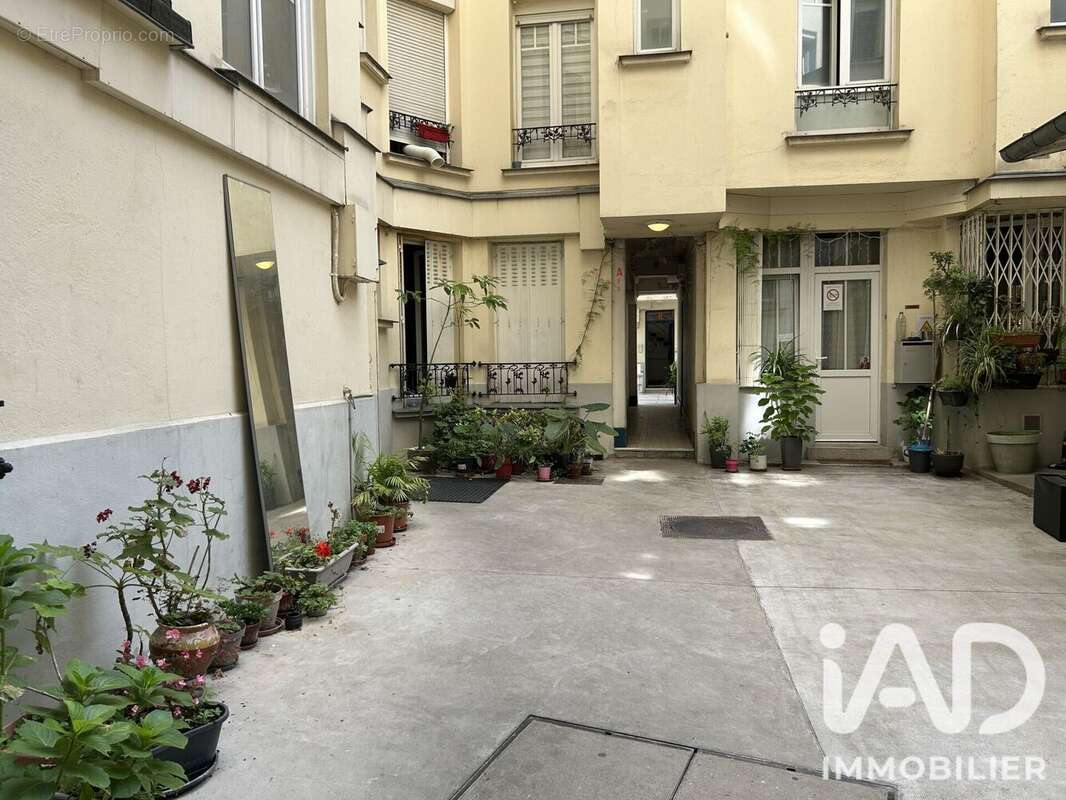 Appartement 12 m² à Paris-15e  - photo 7