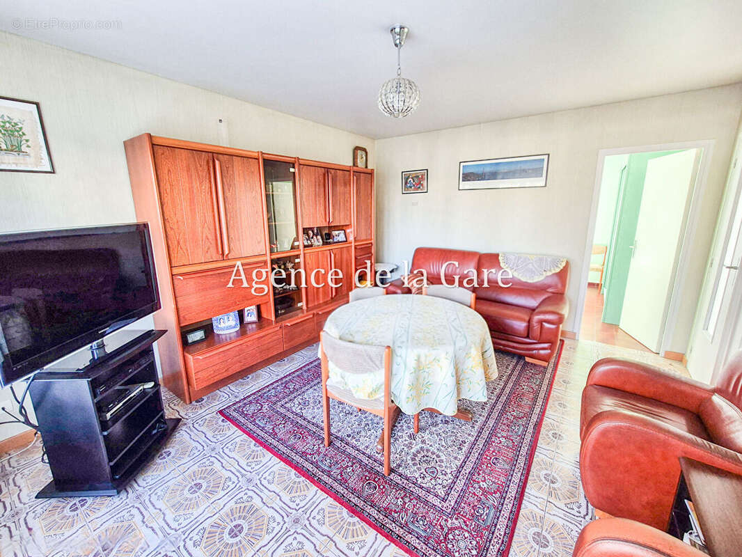 Maison à CARRIERES-SUR-SEINE