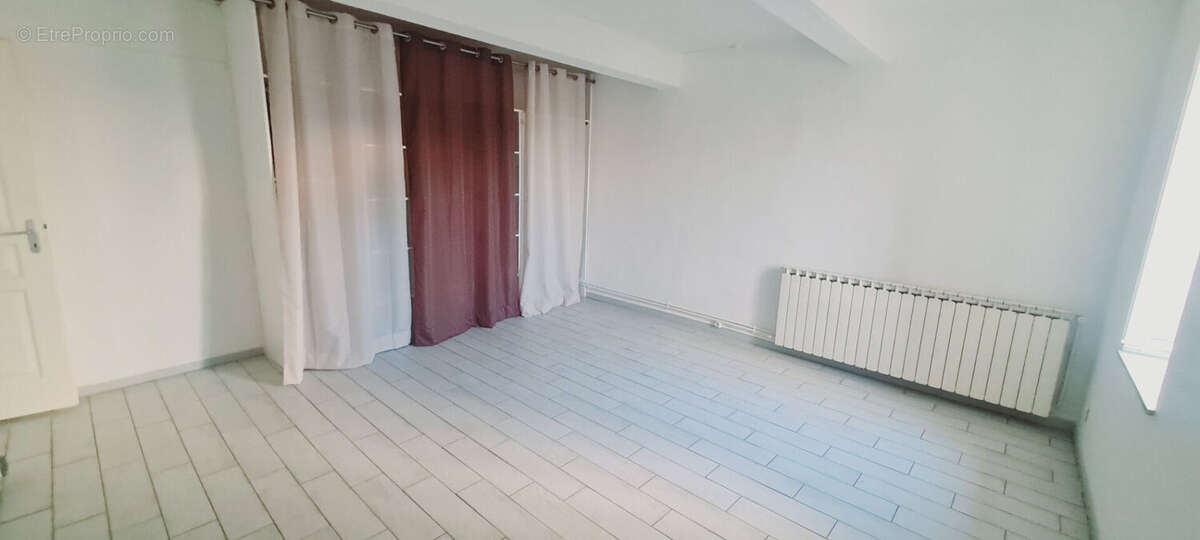 Maison à SAINT-SULPICE-SUR-LEZE