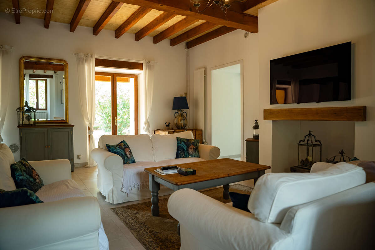 Maison à BELVEZE-DU-RAZES