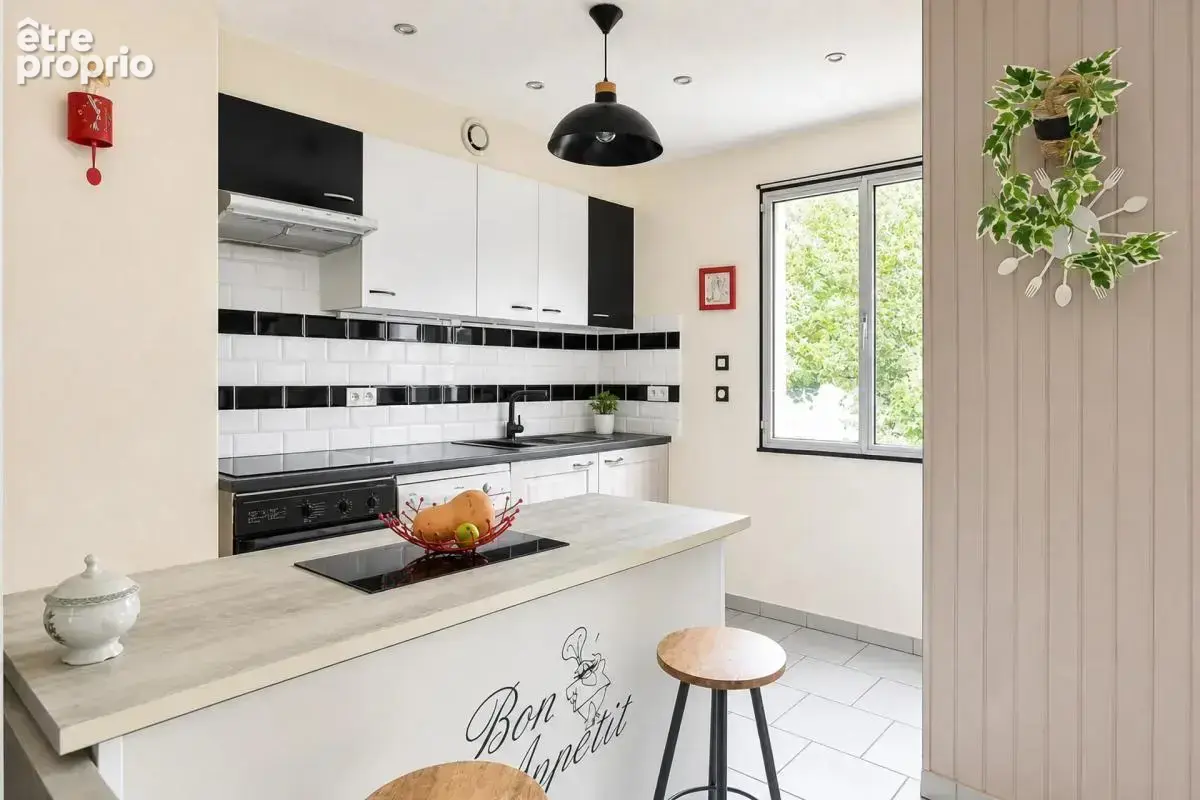 Maison de 4 pièces de 90 m² à Laval-en-Laonnois - photo 7