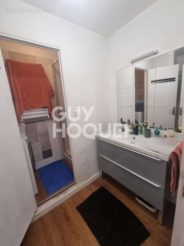 charmant T2 de 60 m² entièrement rénové - photo 5