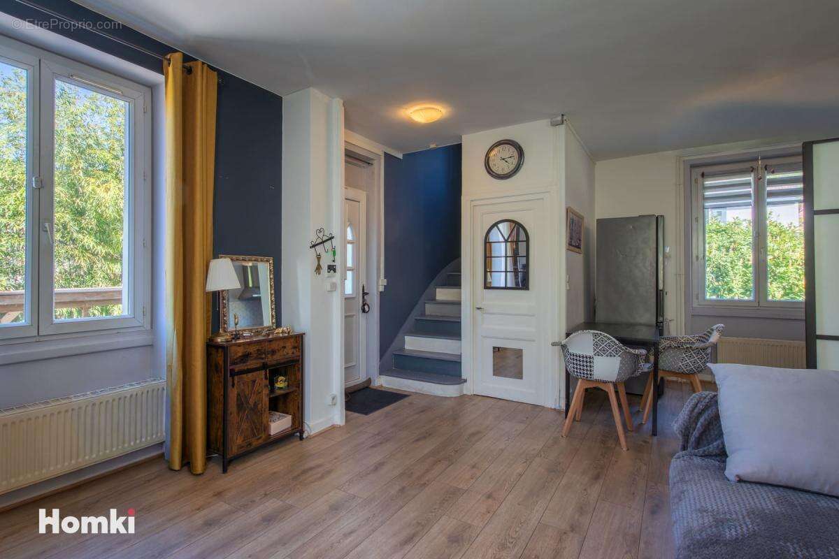 Maison à VILLEFRANCHE-SUR-SAONE