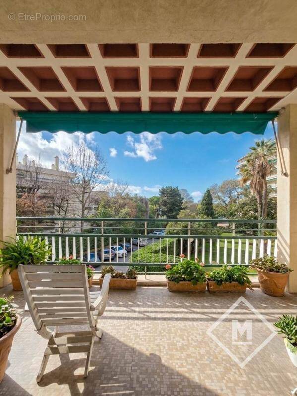 Appartement à MARSEILLE-8E