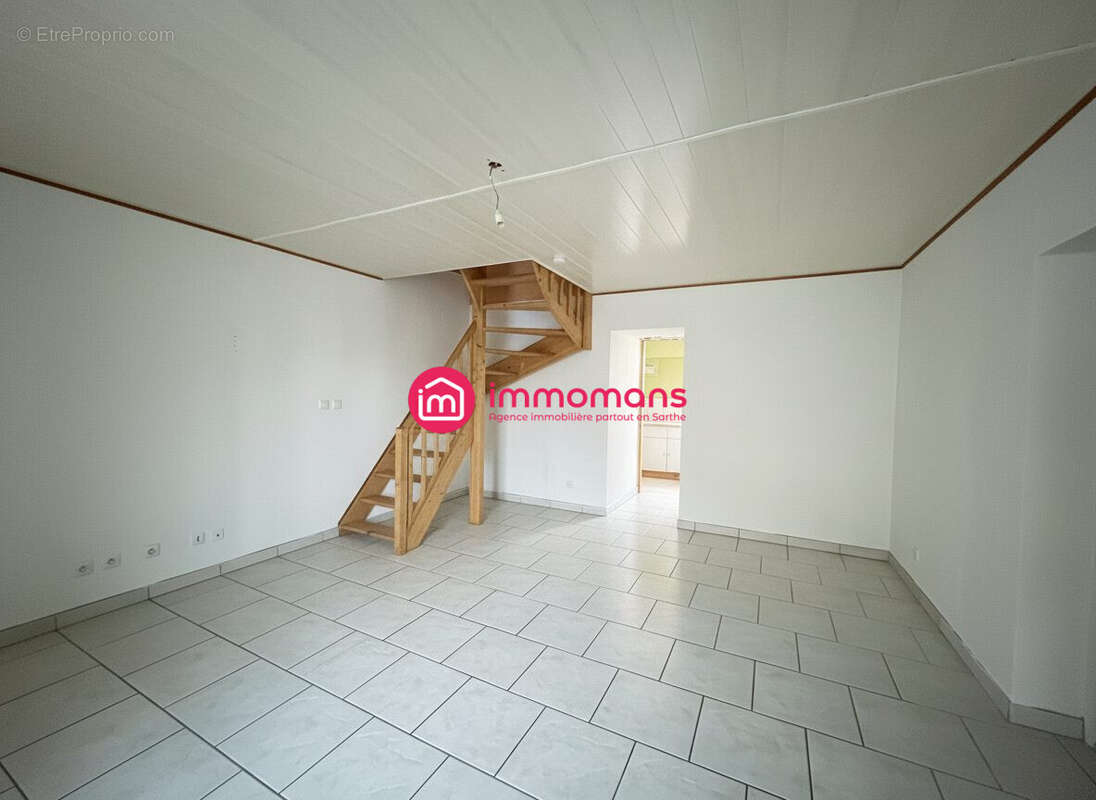 Maison à BONNETABLE