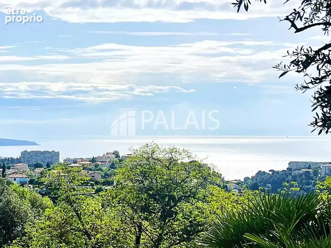 161 m² • vue mer panoramique • dernier étage • 22 m² de terrasses - photo 2