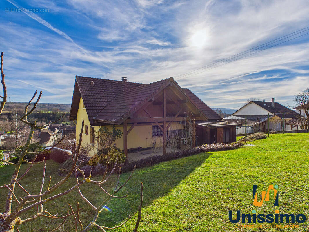 Maison 177 m² à Saint-Maurice-Colombier  - photo 7