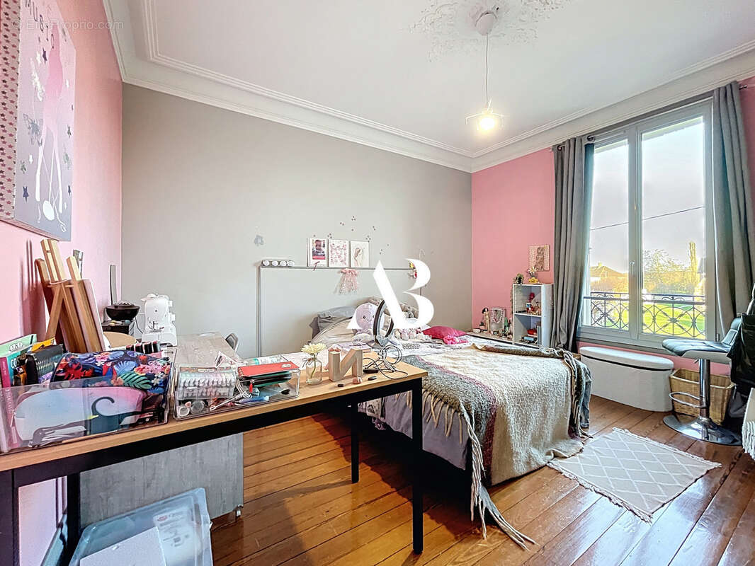 Maison à NANGIS