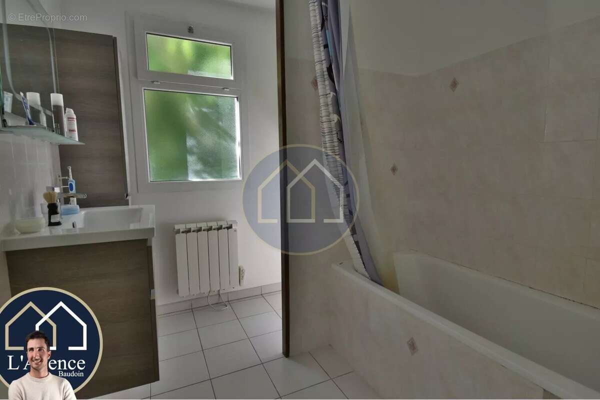 Appartement à EPERNON