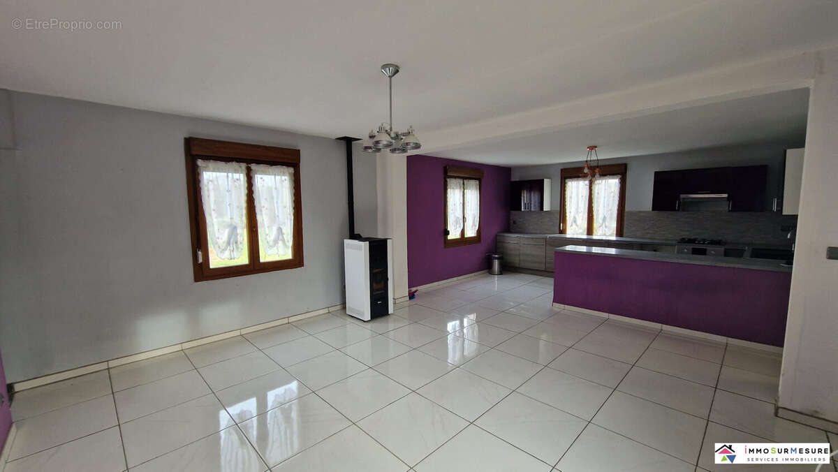 Maison à REBREUVIETTE