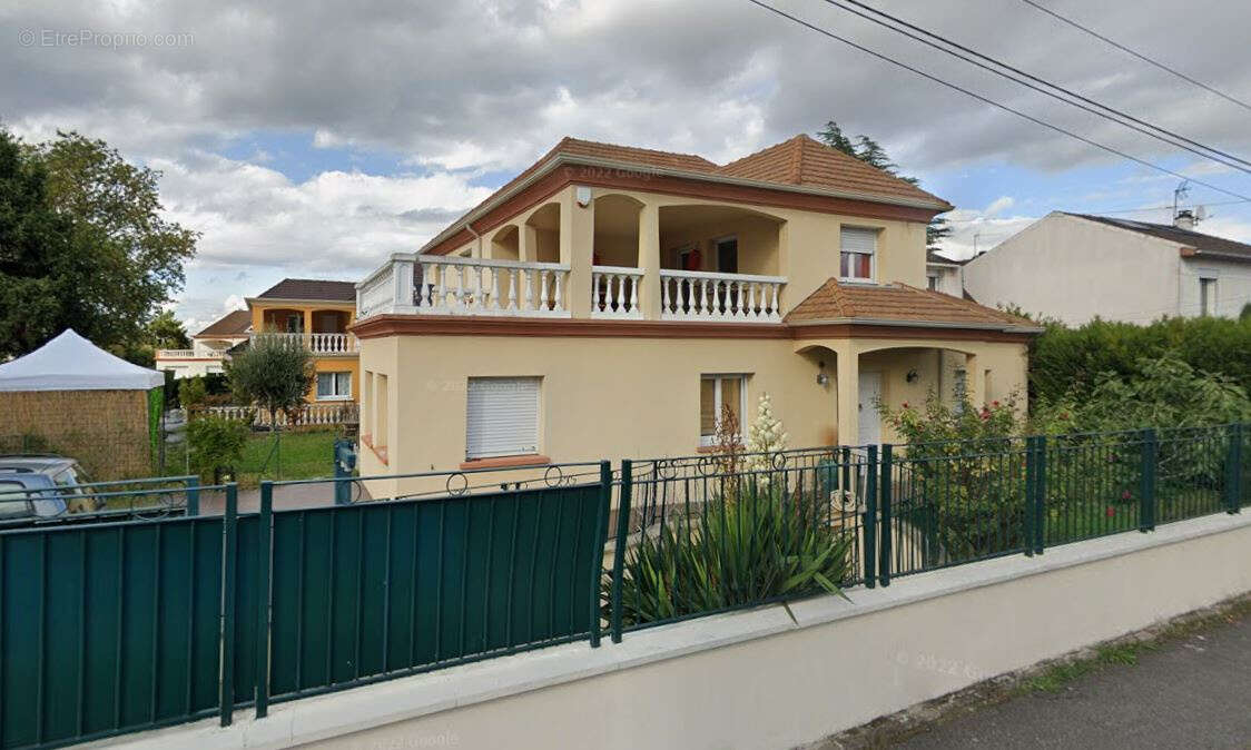 Maison à CARRIERES-SUR-SEINE