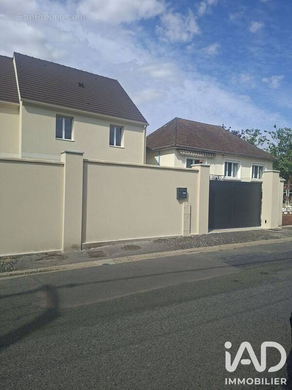Photo 1 - Maison à NOINTEL