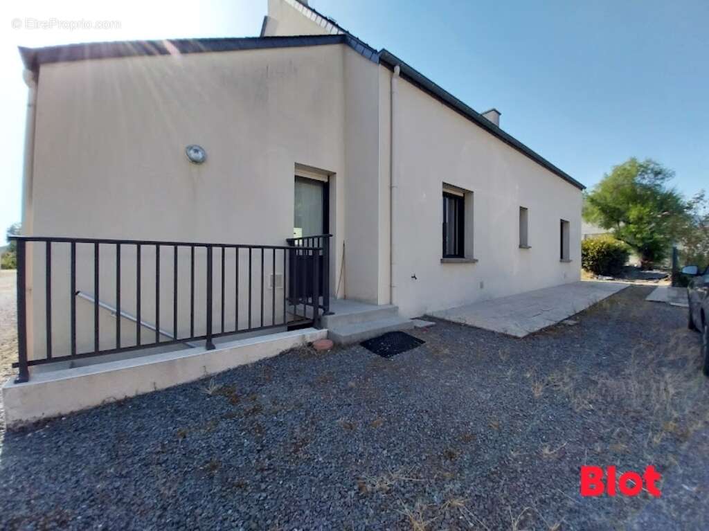 Maison 153 m² à Coesmes  - photo 2