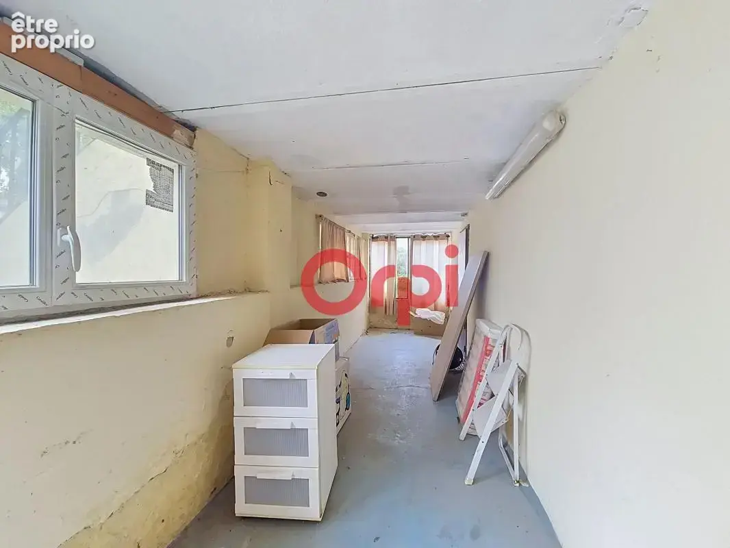 Maison À Vendre de 120m² habitable sur 230M² de terrain à la SEYNE SUR MER - photo 15