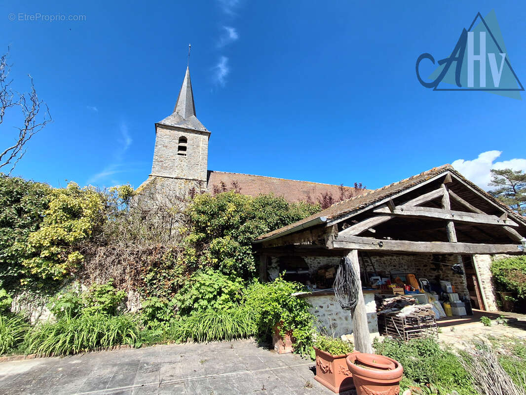 Maison à GRANDPUITS-BAILLY-CARROIS