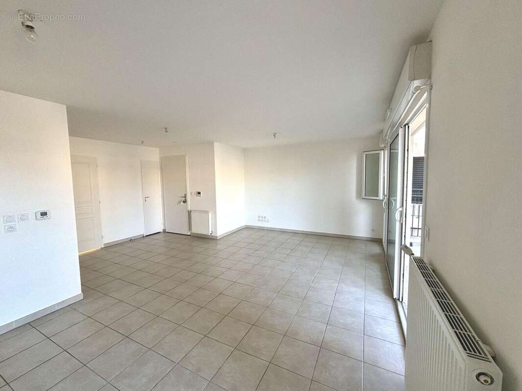 Appartement 68 m² à Valence  - photo 4