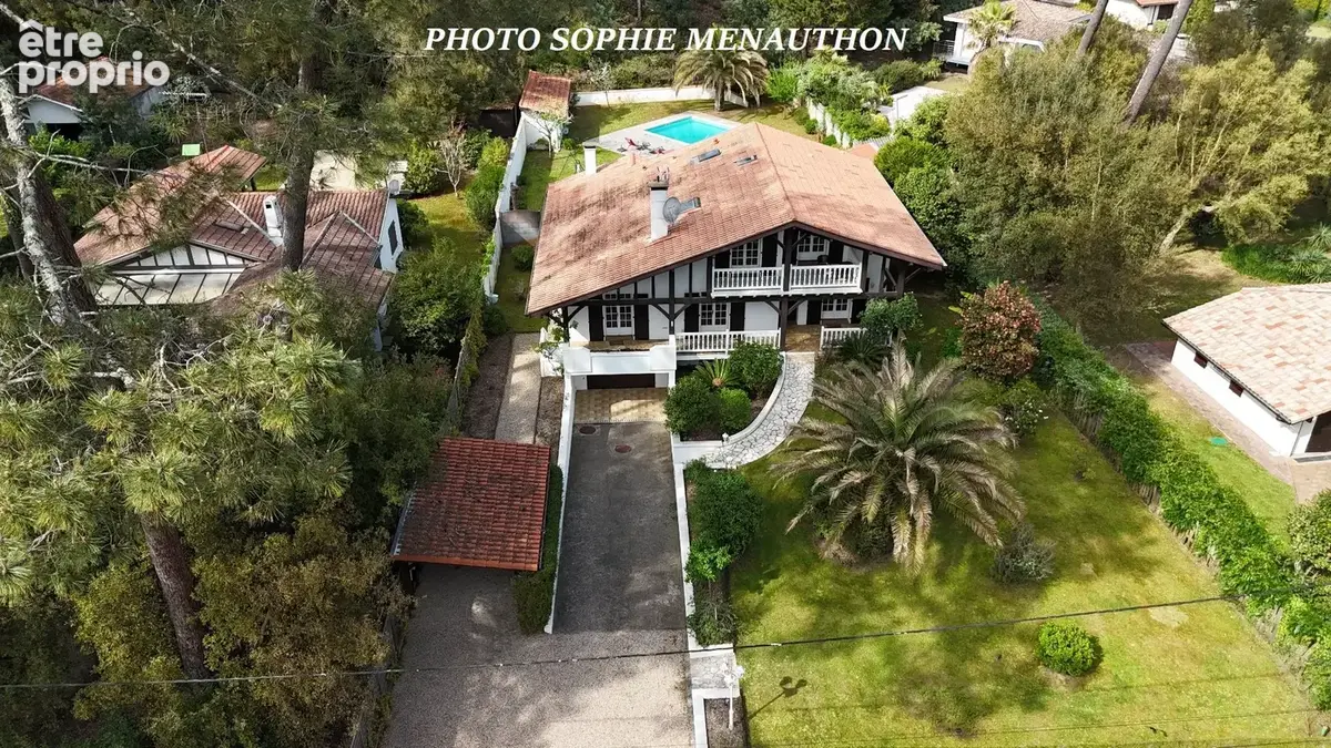 Maison landaise 220 m² avec piscine sur 3000 m²  7 pièces  calme absolu  sans vis-à-vis  fort potentiel - photo 4
