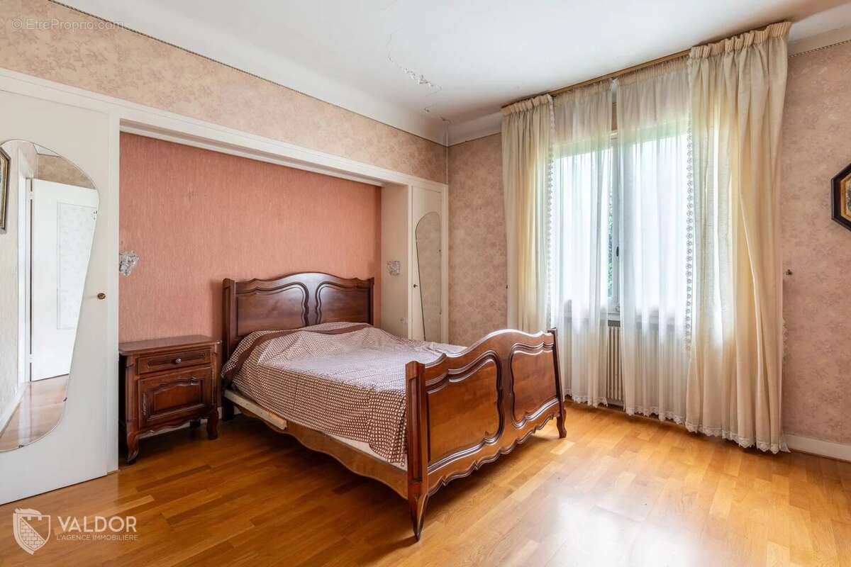 Maison à VILLEFRANCHE-SUR-SAONE