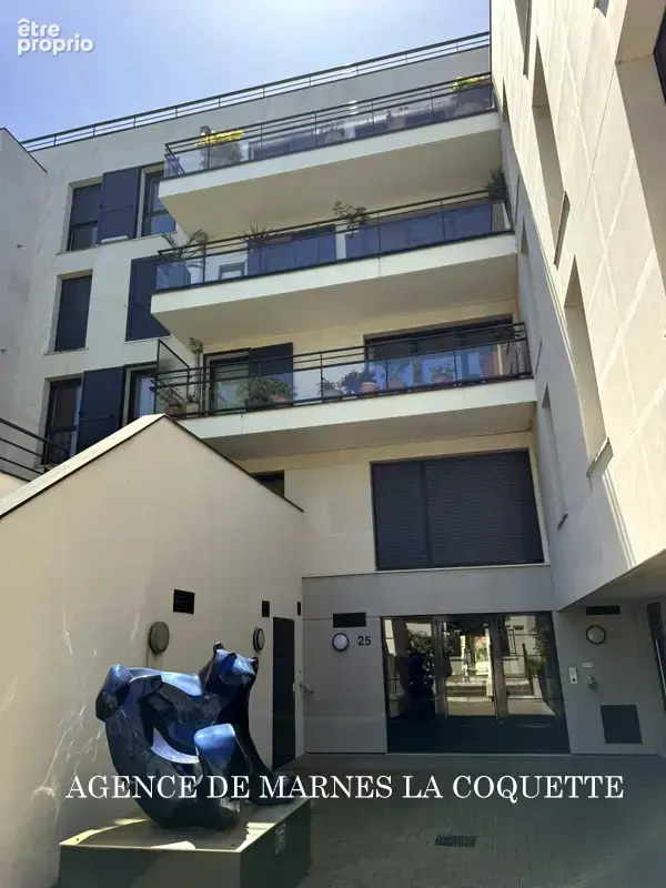Ville d'Avray.  Penthouse. - photo 12