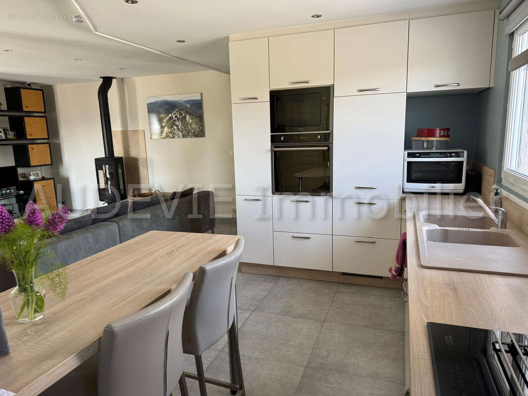 Maison à CAUNES-MINERVOIS