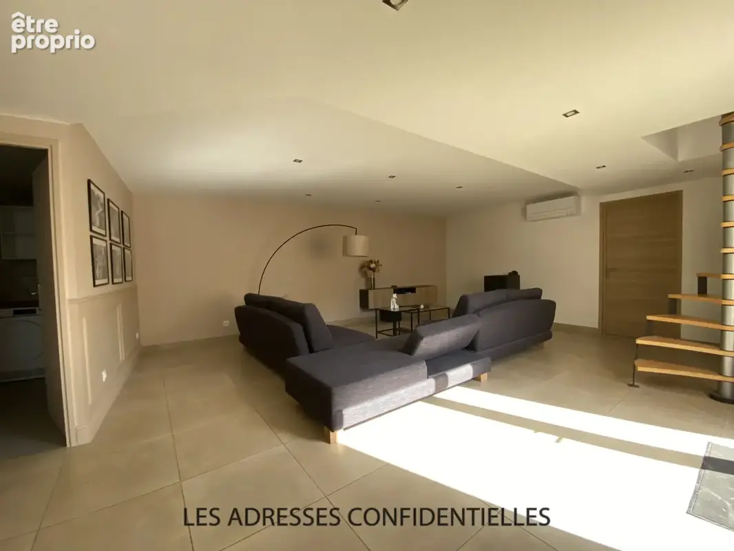 Soucieux en Jarrest, Duplex de 3 pièces de 101 m2  avec terrasse et parkings - photo 9