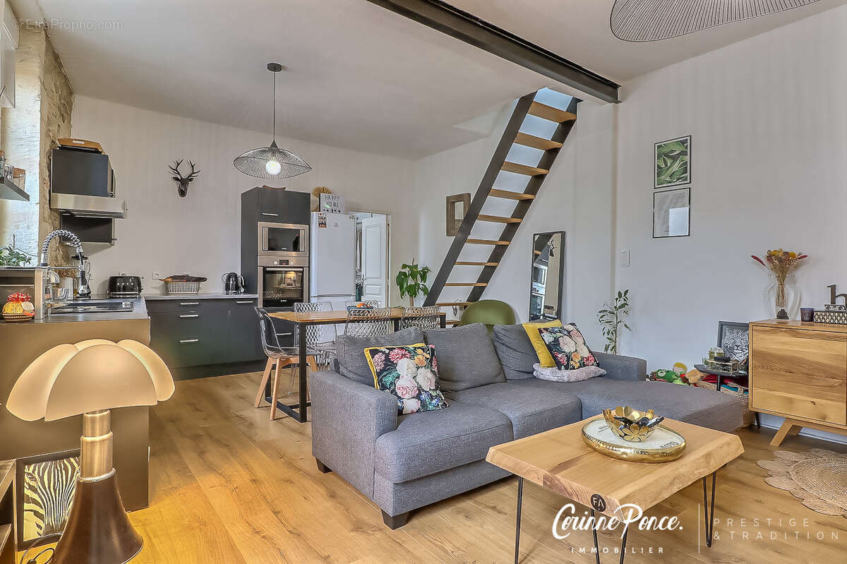 Appartement à NIMES