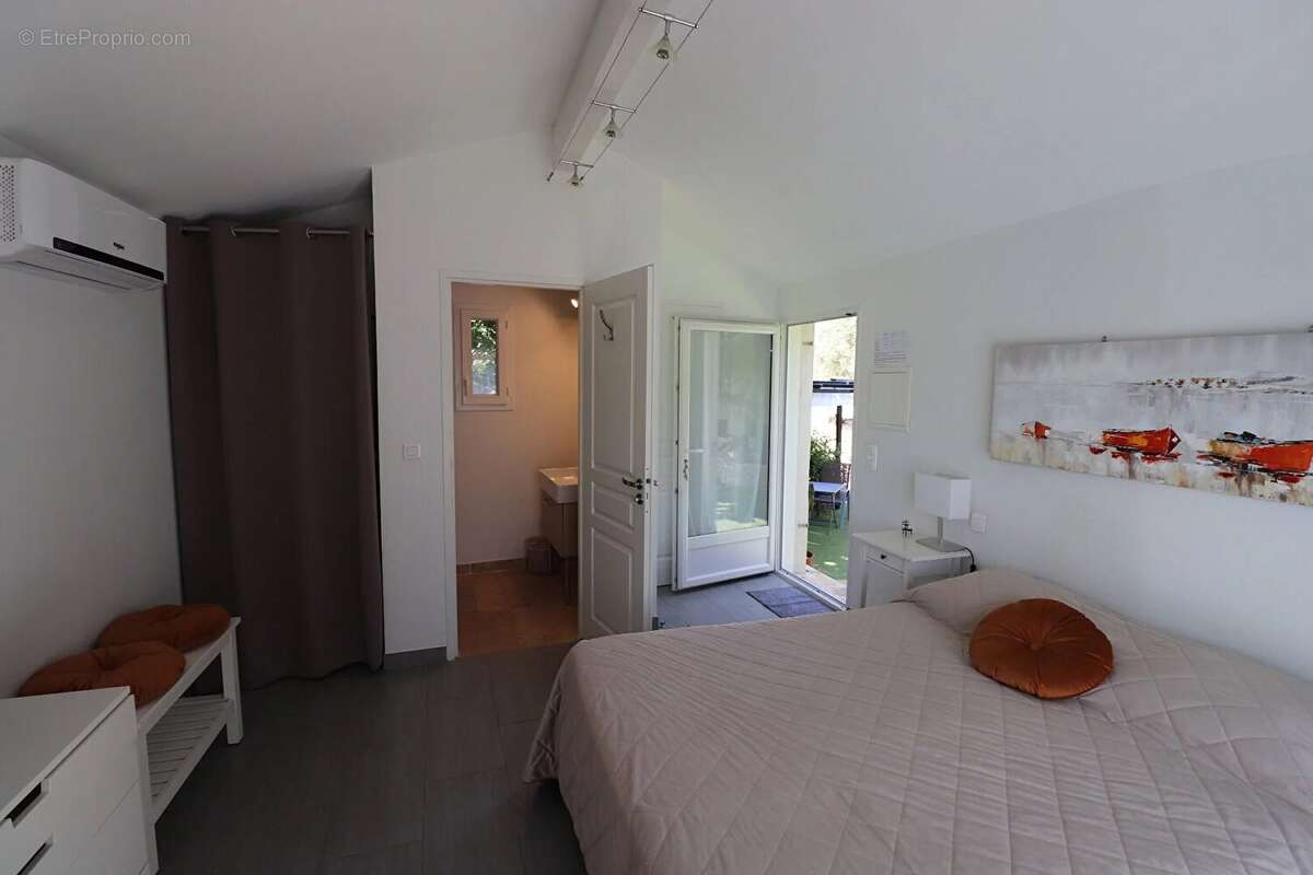 Maison à LA CADIERE-D'AZUR