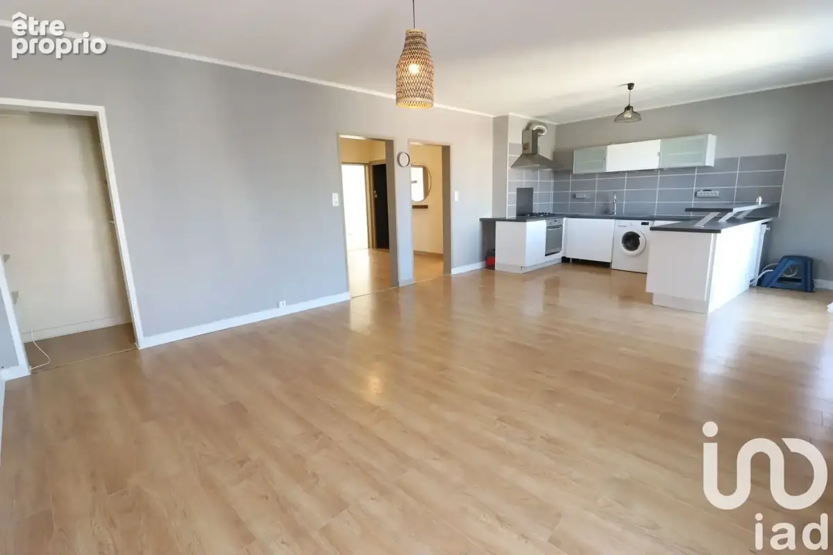 Photo 1 - Appartement à PONT-DU-CHATEAU