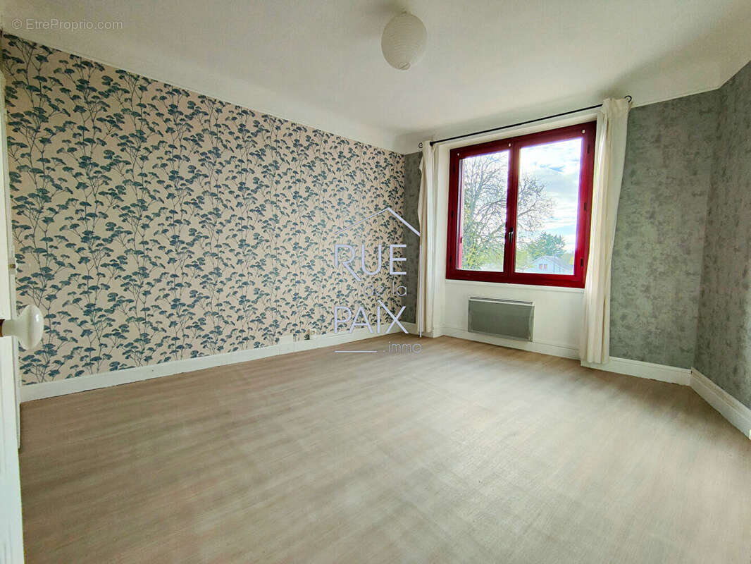 Appartement à DISSAY
